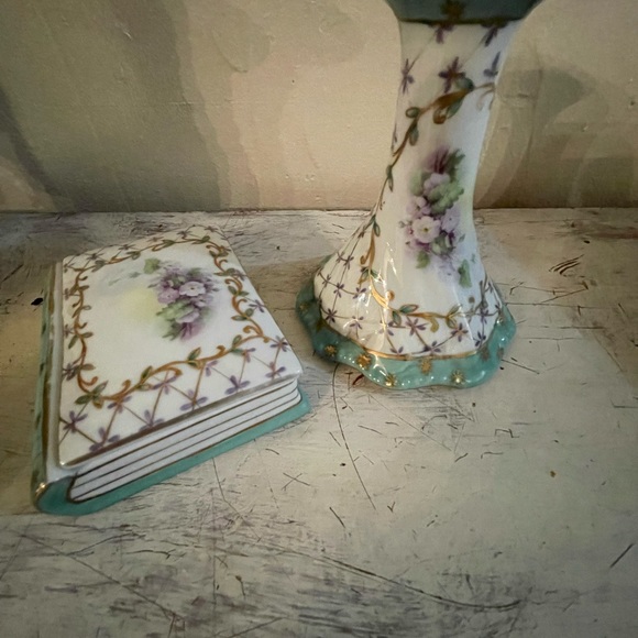 French trinket box that looks like a little book and candlestick. - Picture 4 of 5